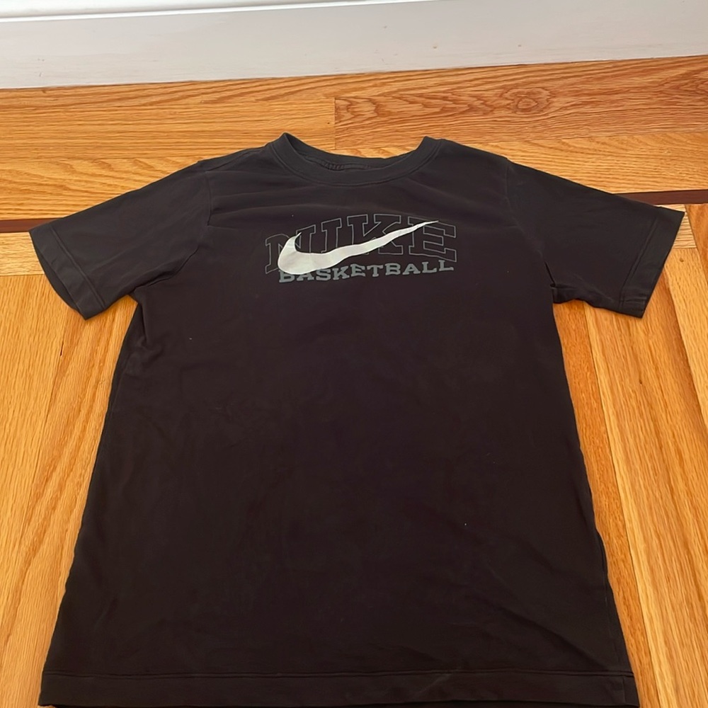 NIKE Boys Basketball